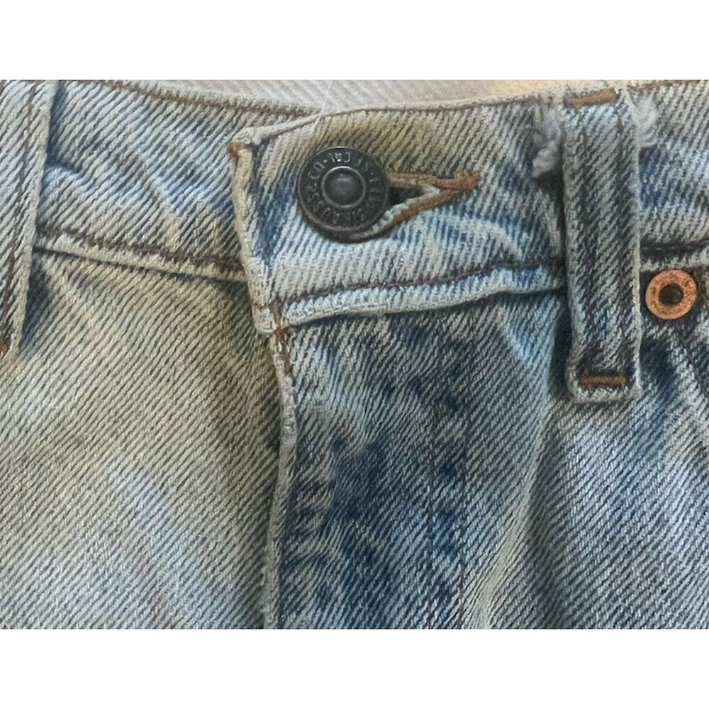Levis 505 Vintage Shorts Womens Size 30 Light Wash Denim Cutoff USA - Picture 3 of 12